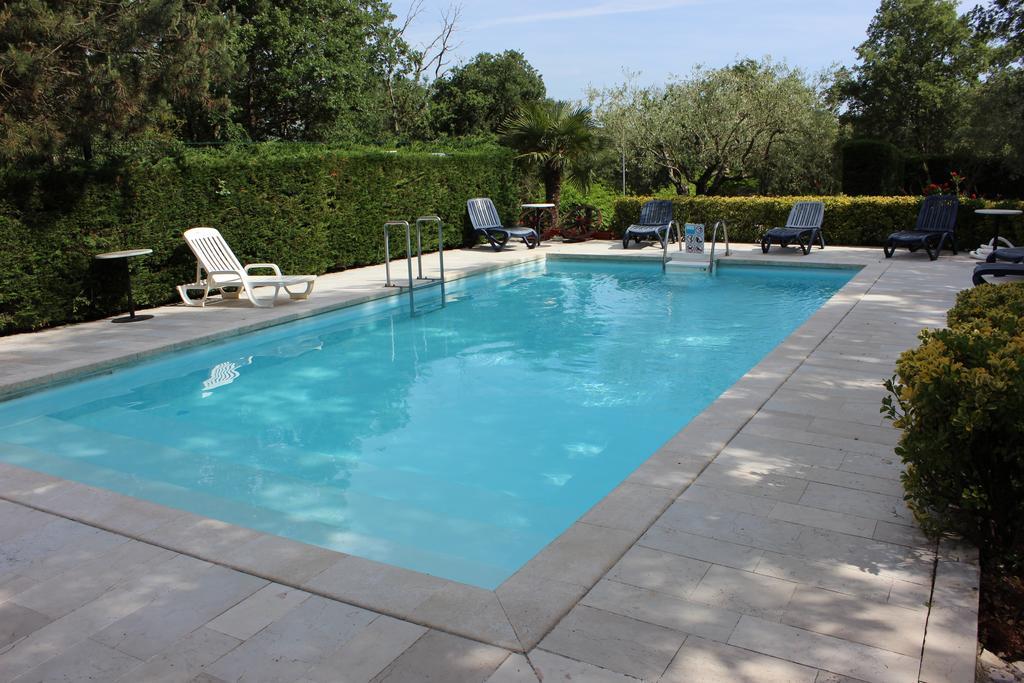 Aqua Family Apartments Karigador Dış mekan fotoğraf
